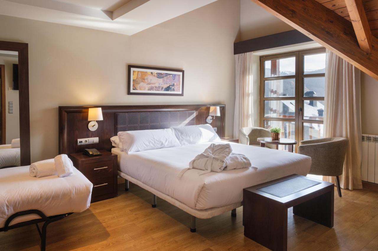Snoe Aragon Hills Hotel Formigal Exterior foto