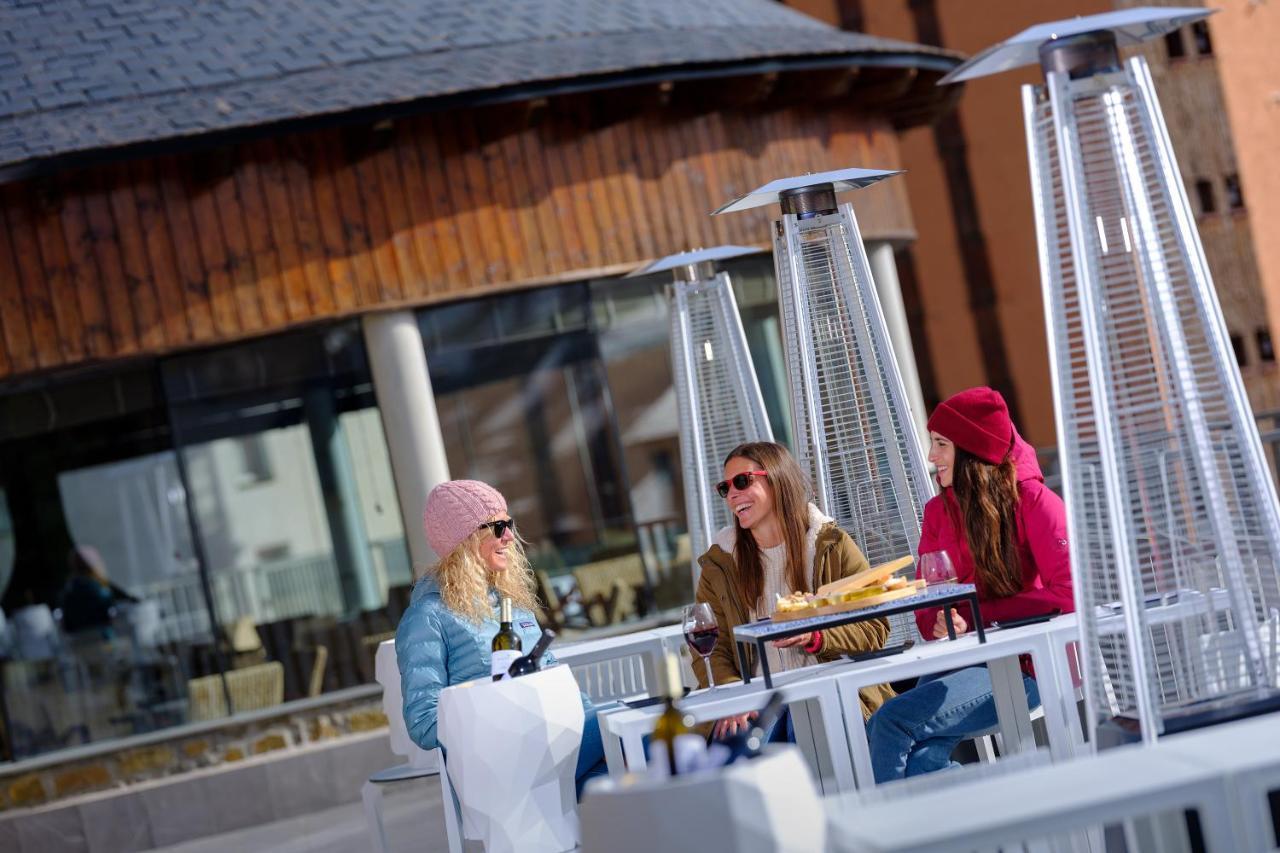 Snoe Aragon Hills Hotel Formigal Exterior foto
