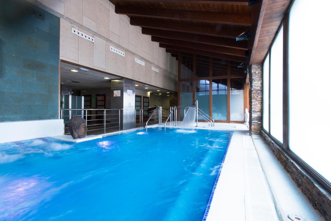 Snoe Aragon Hills Hotel Formigal Exterior foto