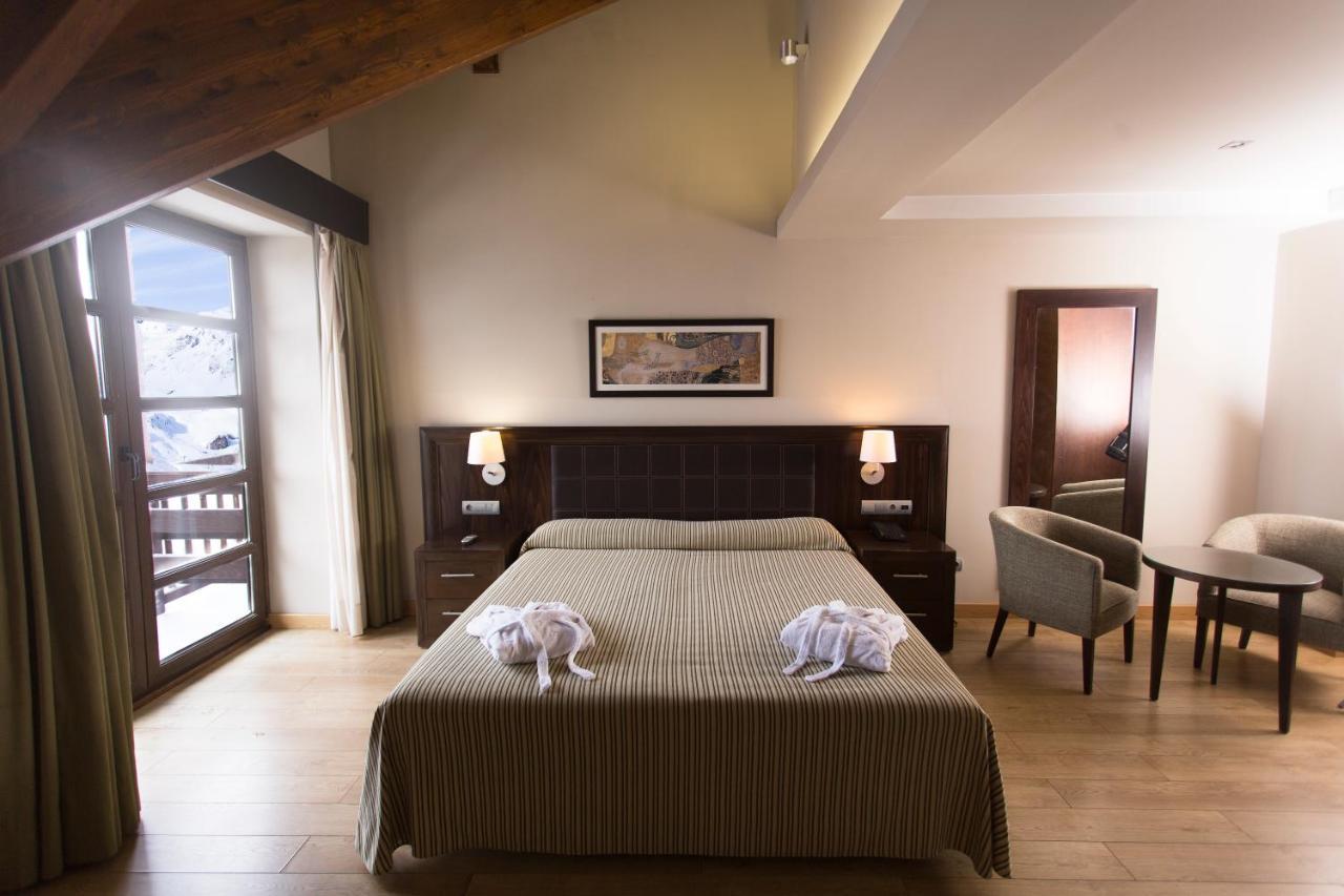 Snoe Aragon Hills Hotel Formigal Exterior foto